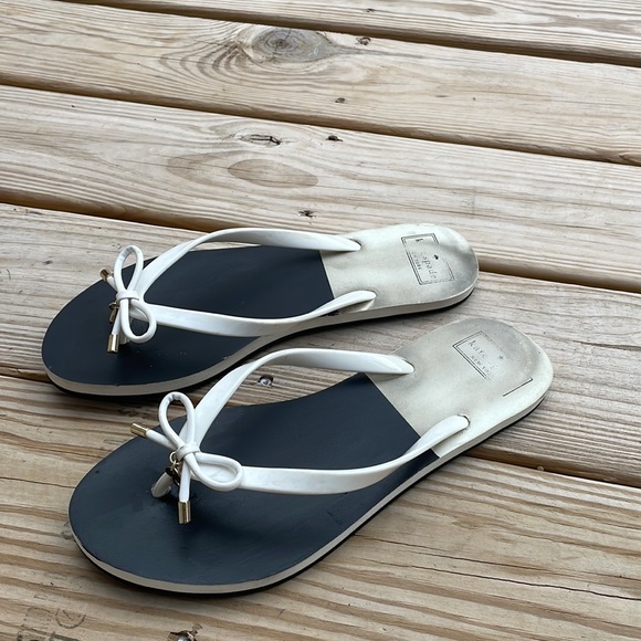 Kate Spade flip flops Size 10 - Picture 6 of 9